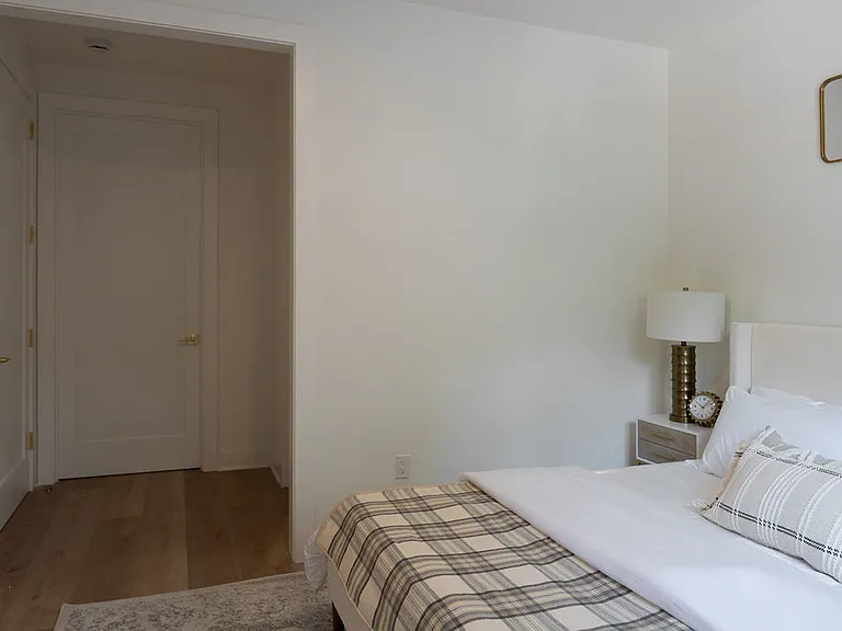 100 E Putnam Ave #301 — Photo 7