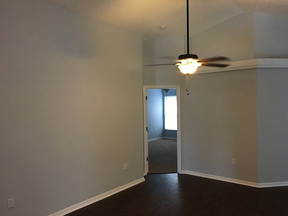 4th image of 6543 Redwood Oaks Dr