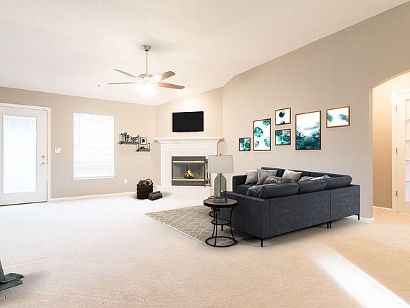 4th image of 2921 Plum Orchard Dr