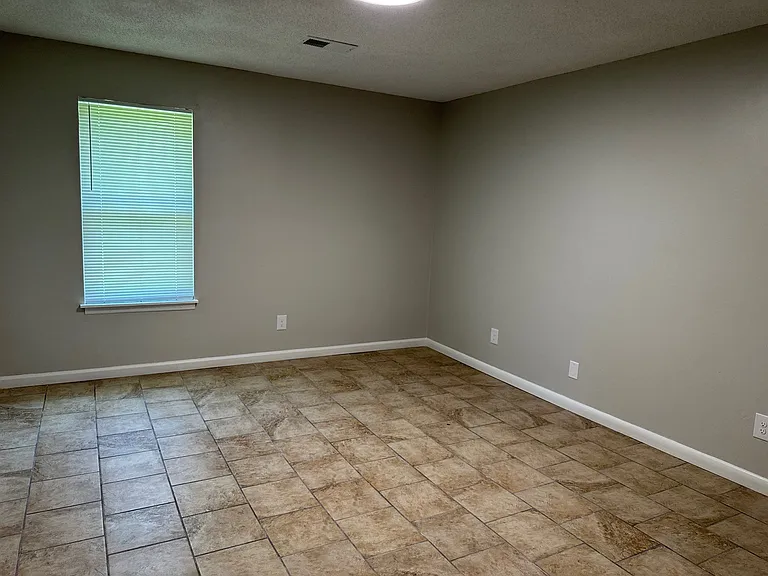 32 Markwest Cv #L — Photo 11
