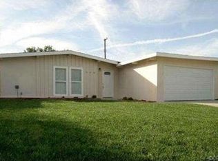 904 Hallwood Ave, Pomona, CA 91767