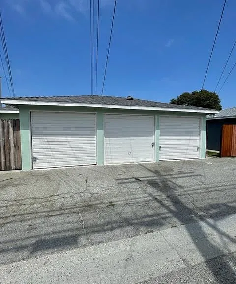 5465 Inglewood Blvd #5465 — Photo 2