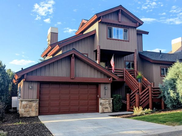 3400 Cedar Dr