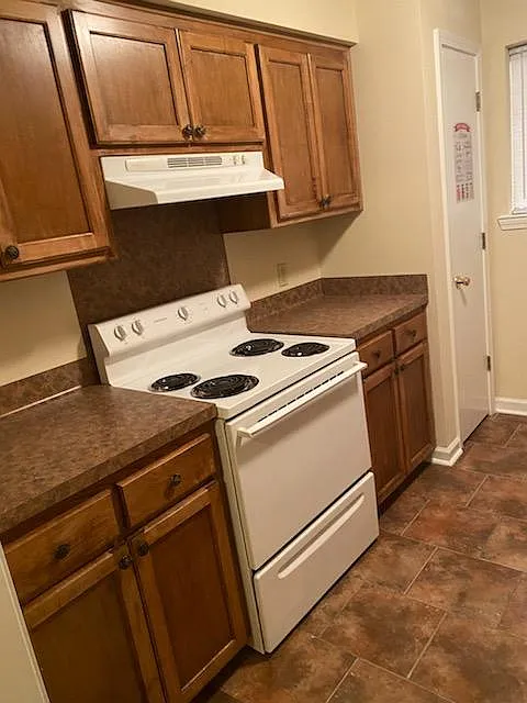 Countertop & stove