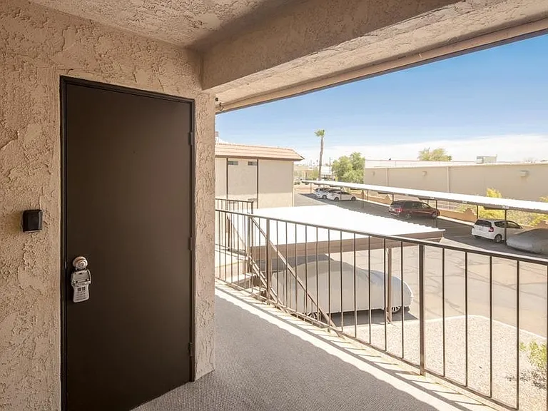 355C N Lake Havasu Ave — Photo 15
