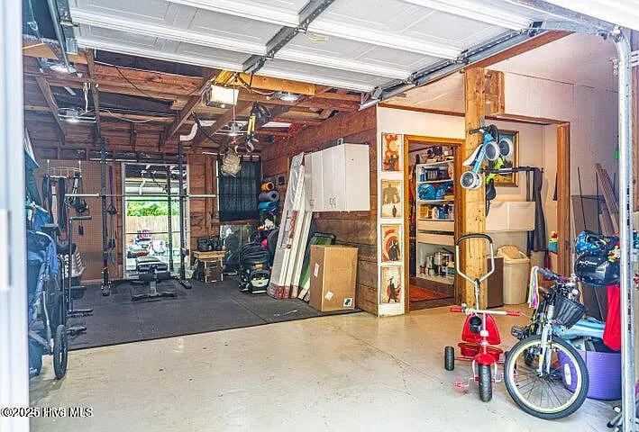 420 E Indiana Ave — Photo 31