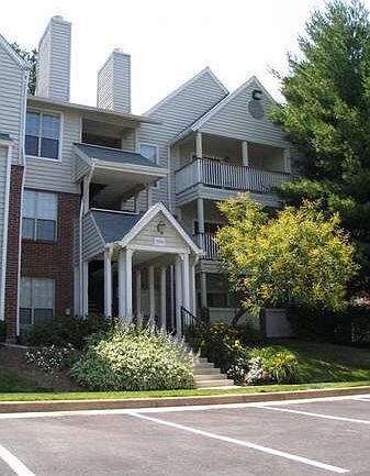 1st image of 3902 Penderview Dr