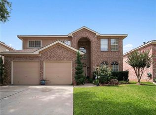 2715 Scarborough Dr, Grand Prairie, TX 75052