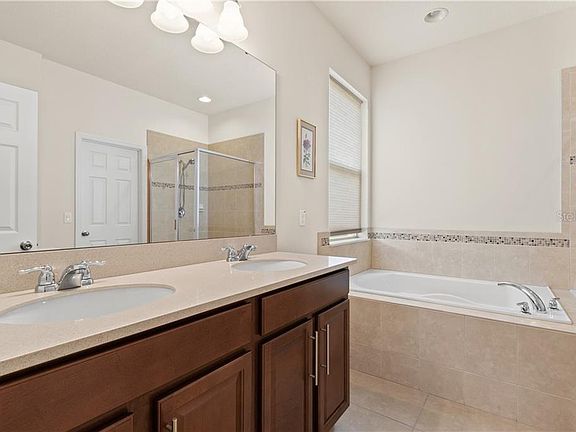 4th image of 3257 Plumlee Ct