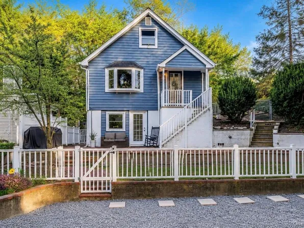 108 Lower Rocky Point Road, Sound Beach, NY 11789