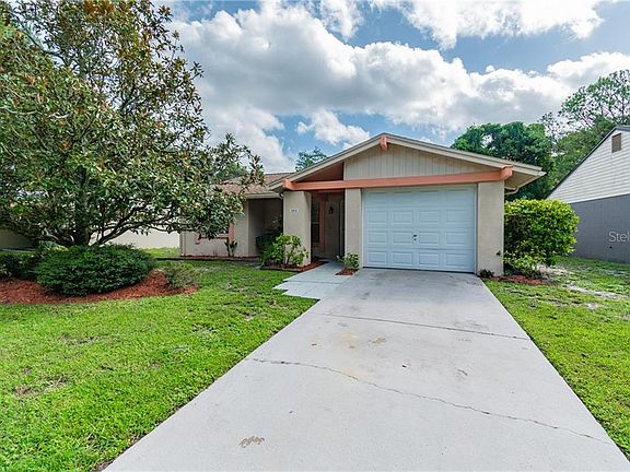 2nd image of 16015 Sharewood Dr