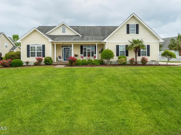 3519 White Drive, Morehead City, NC 28557