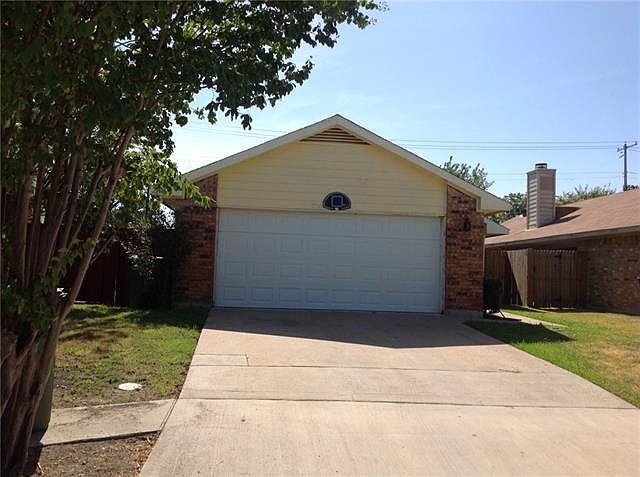 1st image of 736 Santiago Dr