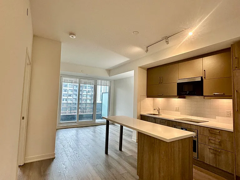 292 Verdale Cross #B715 — Photo 5