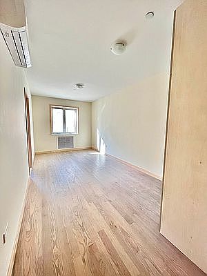 5th image of 87-12 52nd Ave #1B