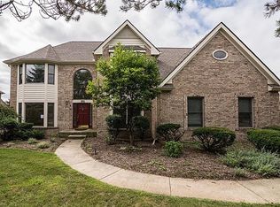 1711 Cypress Pointe Ct, Ann Arbor, MI