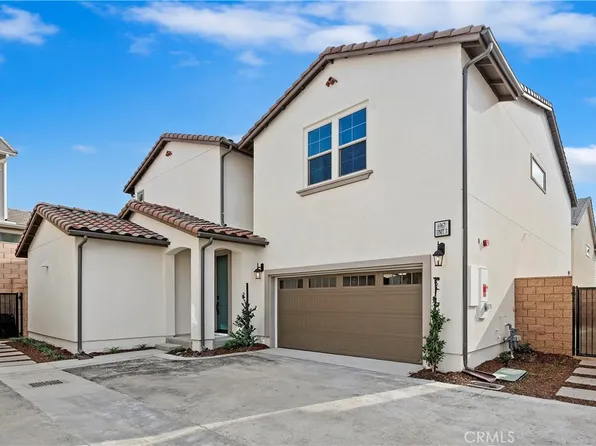 6967 Mallow Dr #3, Fontana, CA 92336