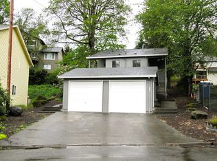 17930 Oatfield Rd, Gladstone, OR 97027