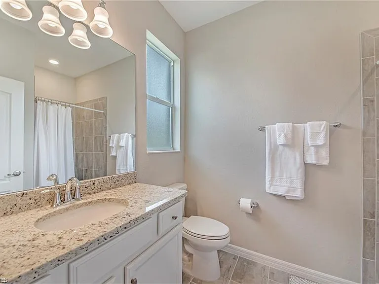 10284 Livorno Dr — Photo 14