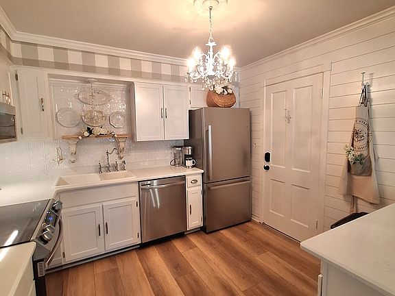 4th image of 7324 Heritage Ct APT 3G
