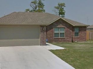 300 Aster St, Centerton, AR 72719