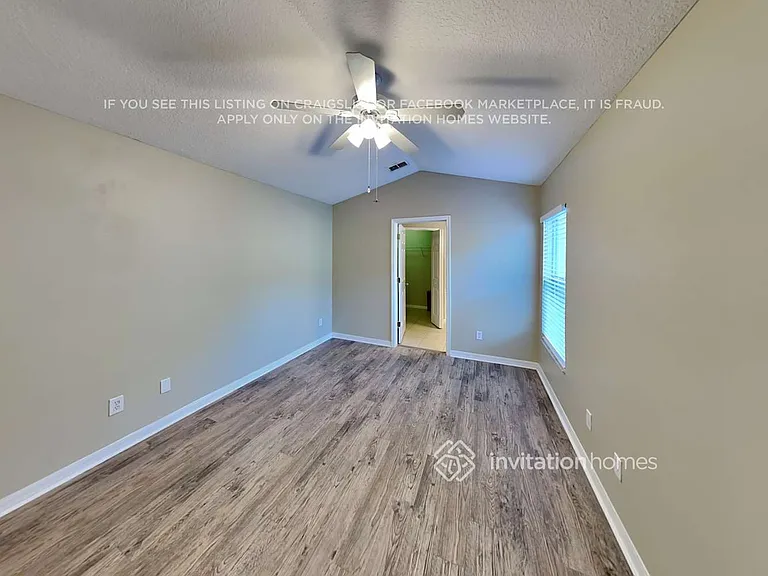 7462 Oxford Garden Cir — Photo 9