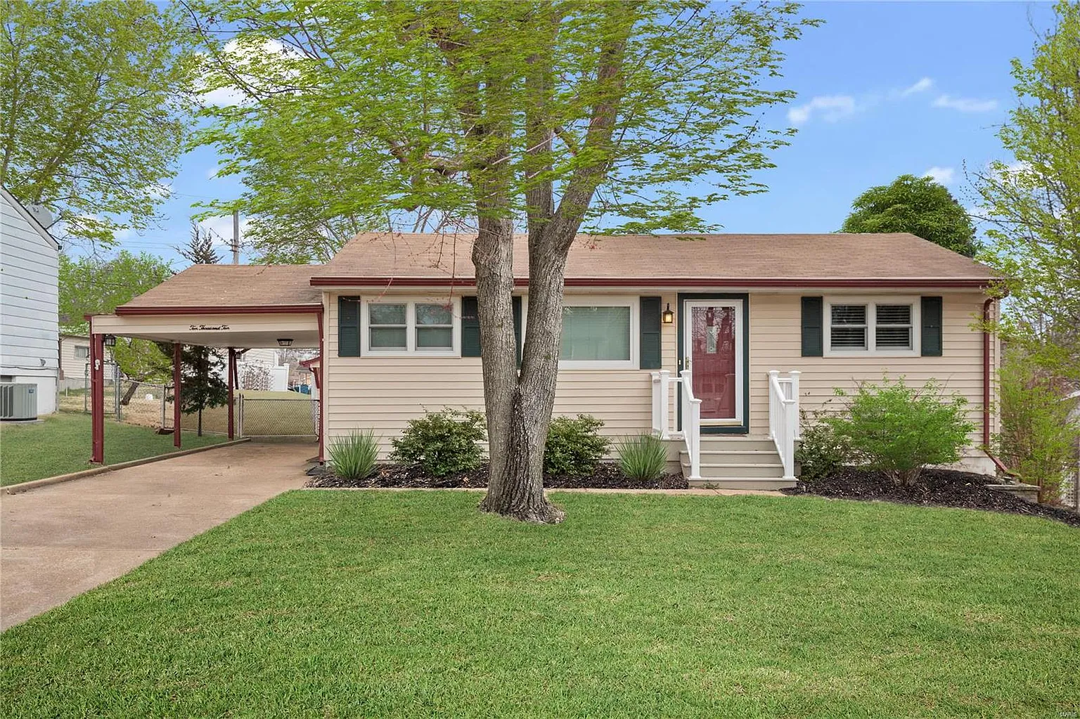 10010 Mayo Dr photo 1