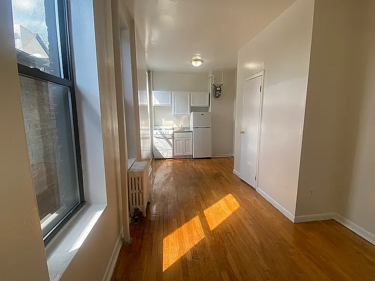 404 W 56th St #20 — Photo 1
