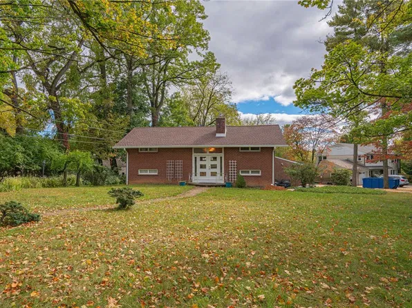 215 Moreland Ave, Bethlehem, PA 18017