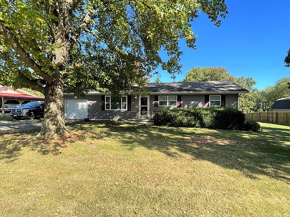 2nd image of 1502 Beezley St