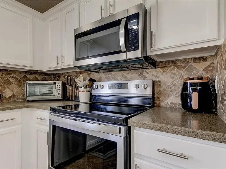 12213 Ravens Nest Pl — Photo 27