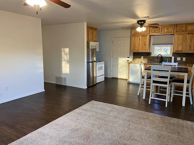16413 S Rockford Ave E — Photo 9