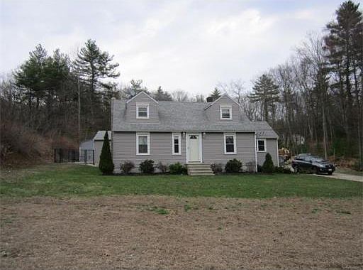 1st image of 385 Mendon St