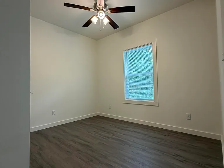 656 Ridge Rd — Photo 18