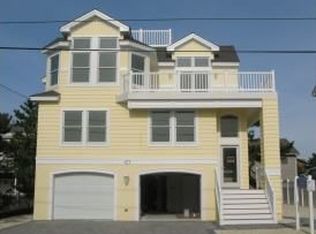 127 E New Jersey Ave, Brant Beach, NJ 08008