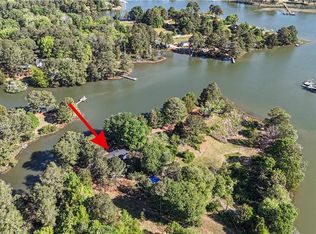 6666 Riverview Inn Ln, Gloucester, VA 23061
