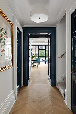 Rented by Compass | media 10