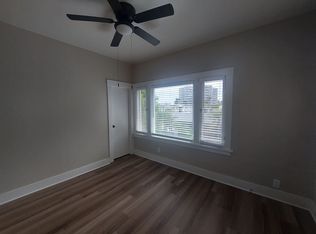65 Linden Ave., Long Beach, CA 90802