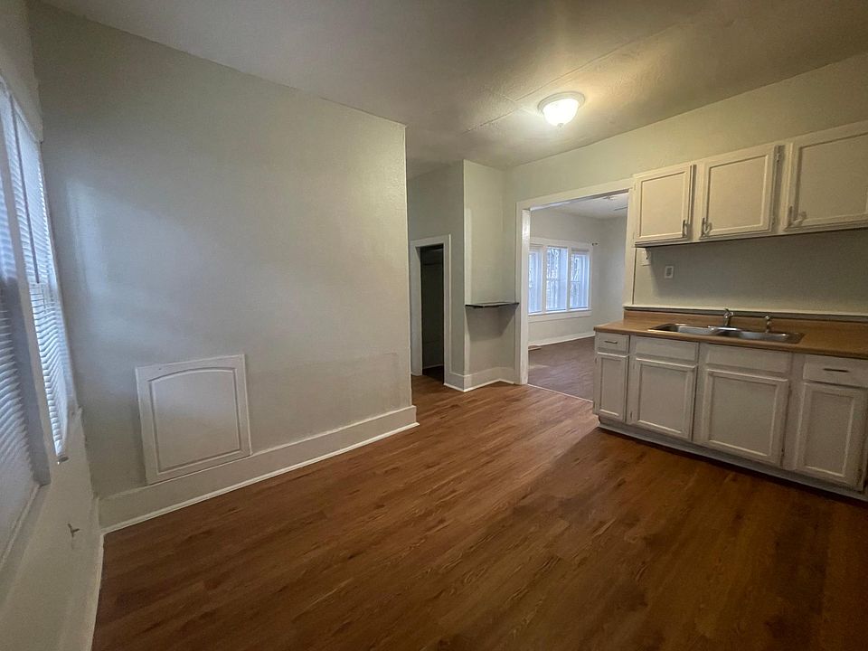1st image of 1702 Dakota St APT 2