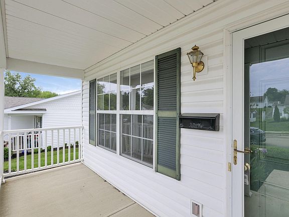 5th image of 59 Highmeadow Dr