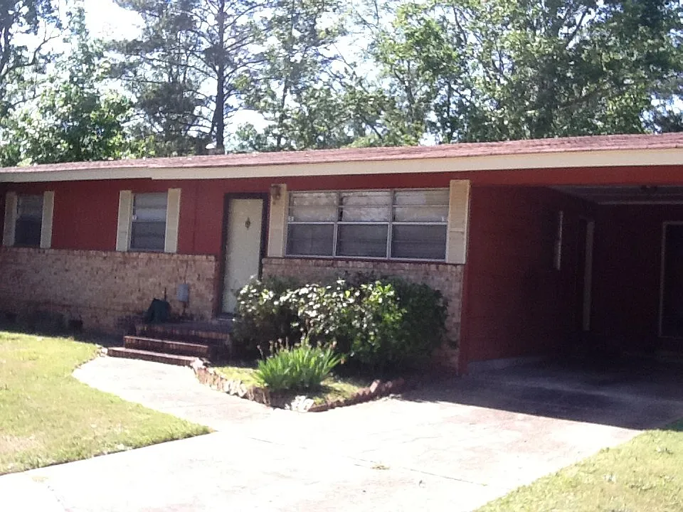 3615 Grier Ave