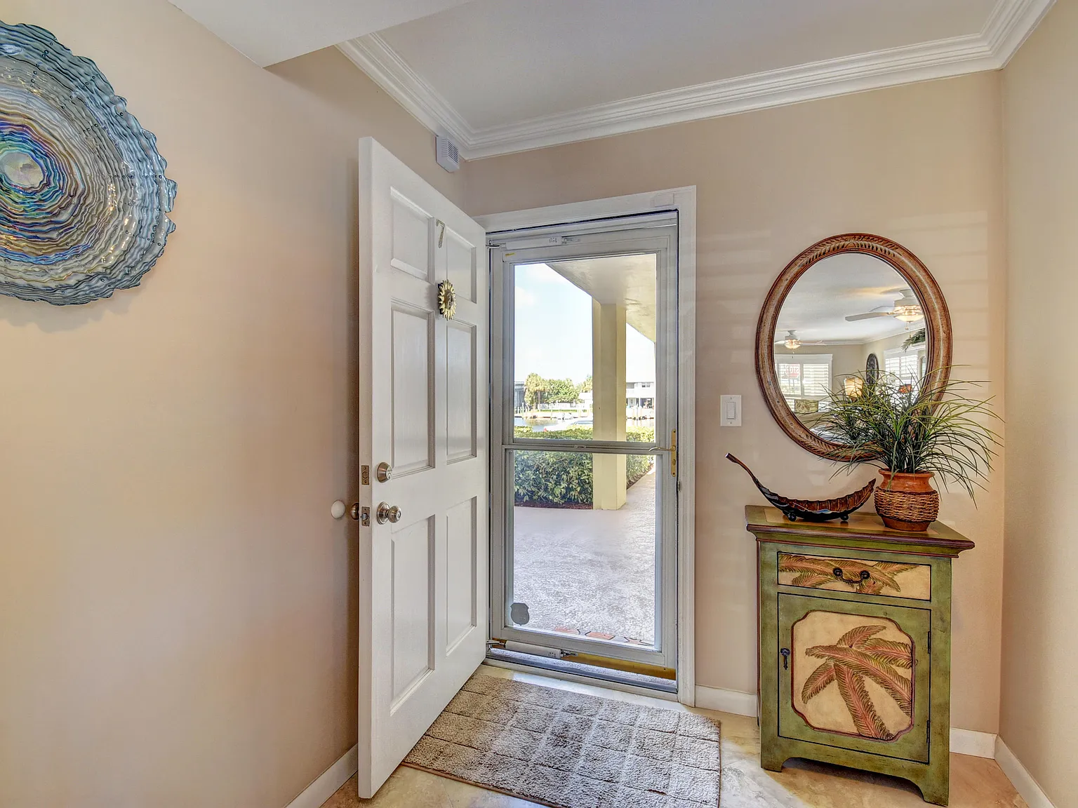 2 bed, 2.0 bath, 1000 sqft, $7,000 — Photo 3