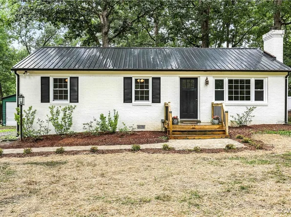 1526 Dogwood Rd, Powhatan, VA 23139