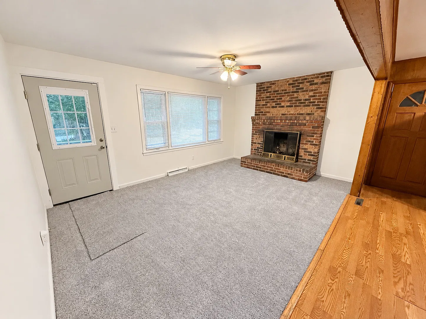 4 bed, 1500 sqft, $1,800 — Photo 2