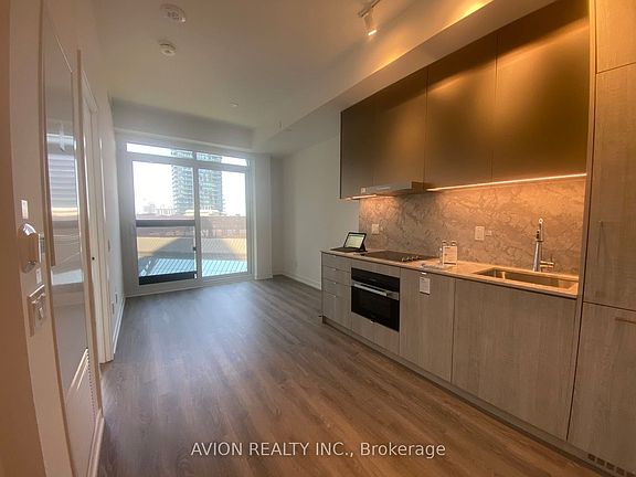 2nd image of 771 Yonge St #1205