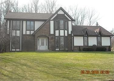 1st image of 10049 Glenhollow Ct