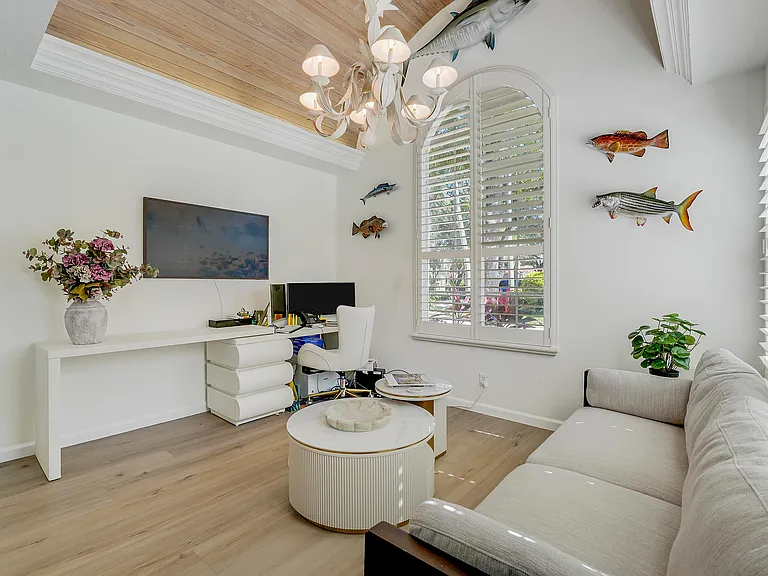 26 Via Aurelia Palm — Photo 11