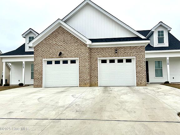 2nd image of 808 Sarah Rebecca Dr