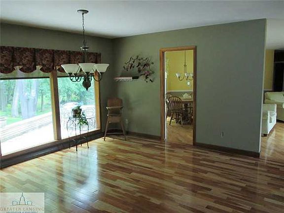 4th image of 804 Cumberland Dr
