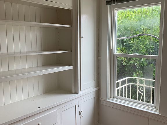 3rd image of 500 Buchanan St APT 11